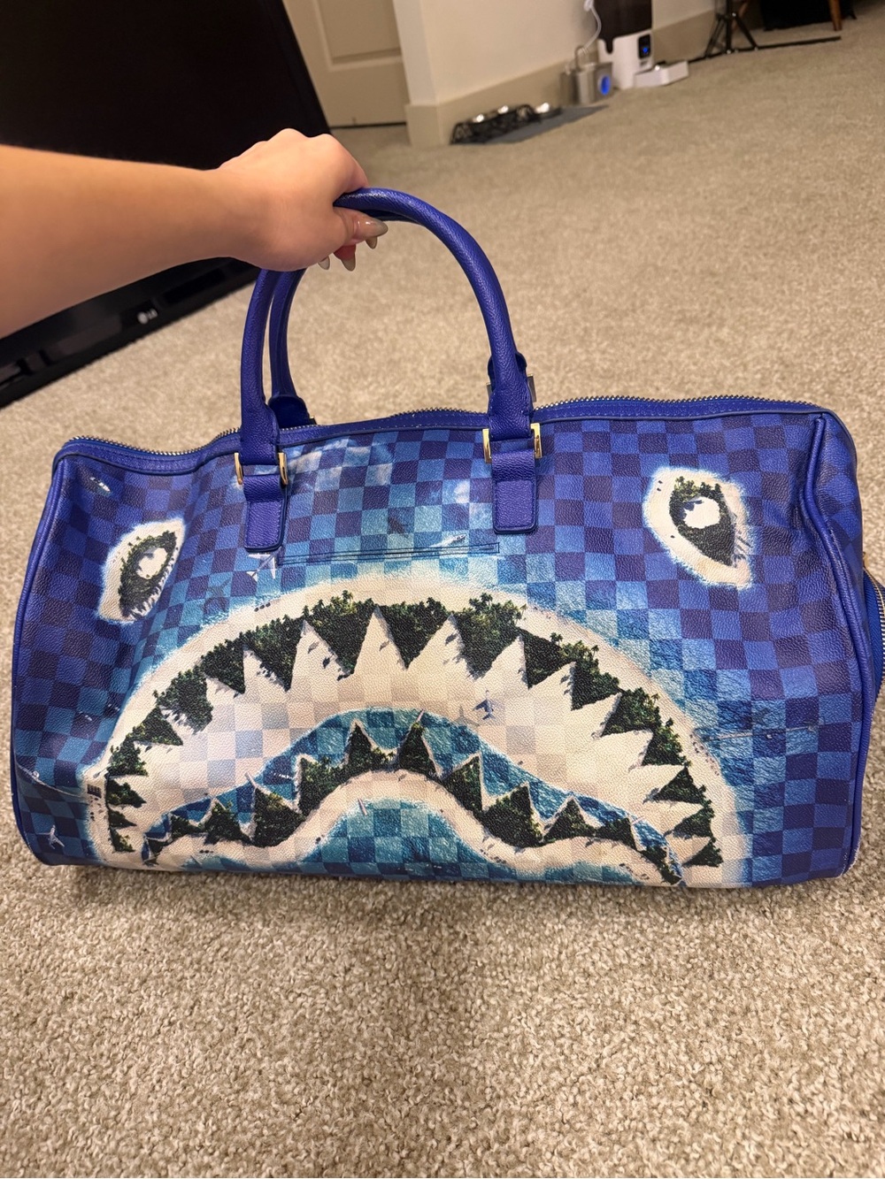 Shark Island Sprayground Duffle Bag
